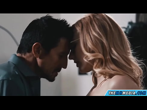 ❤️ Romantische seks met een sletterig blondje ☑ Anal porno at us