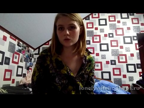 ❤️ Jonge blonde studente uit Rusland houdt van grotere lullen. ☑ Anal porno at us